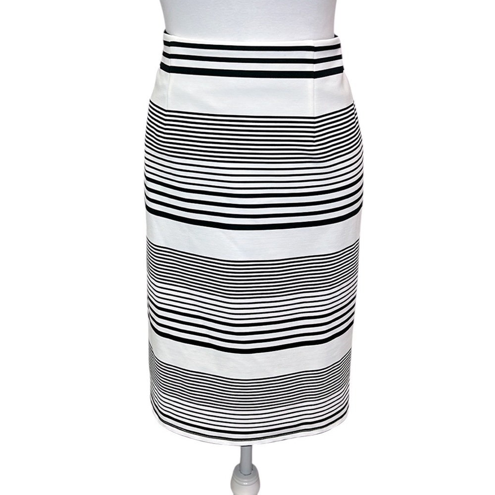 Chico’s Striped Black and White Women's Skirt